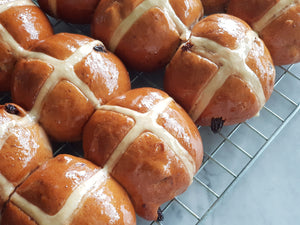 Hot Cross Buns - Dairy free (Pack of 6) Dairy free